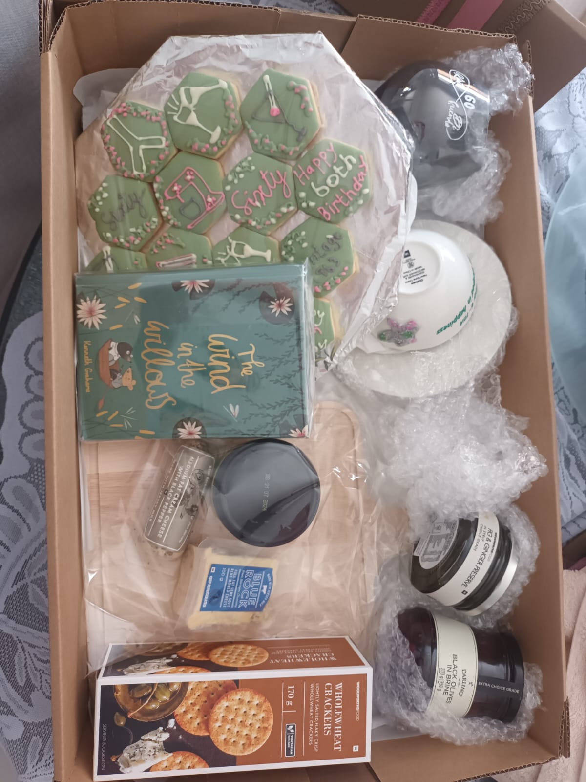 flawless hamper02